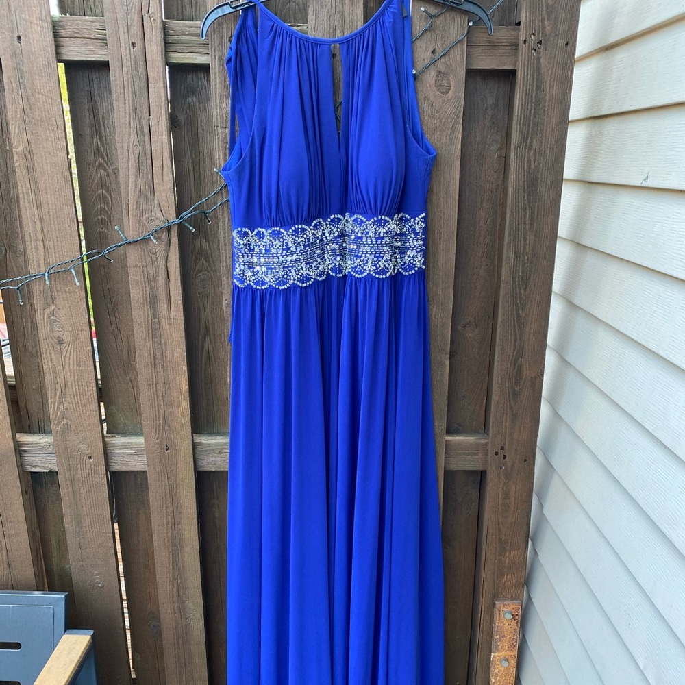 R&M Richards blue key hole neck jeweled gown Sz 10